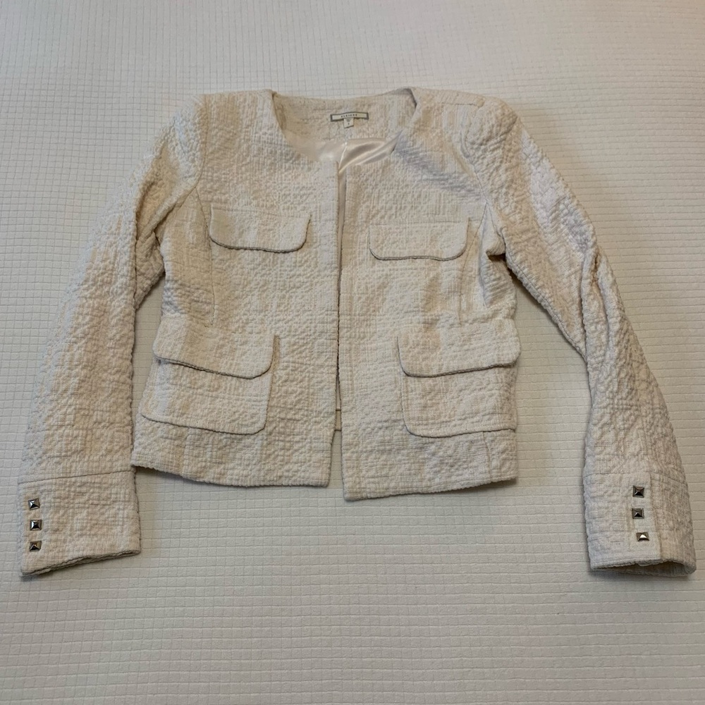 Pleione textured cream colored cropped jacket - Picture 14 of 14